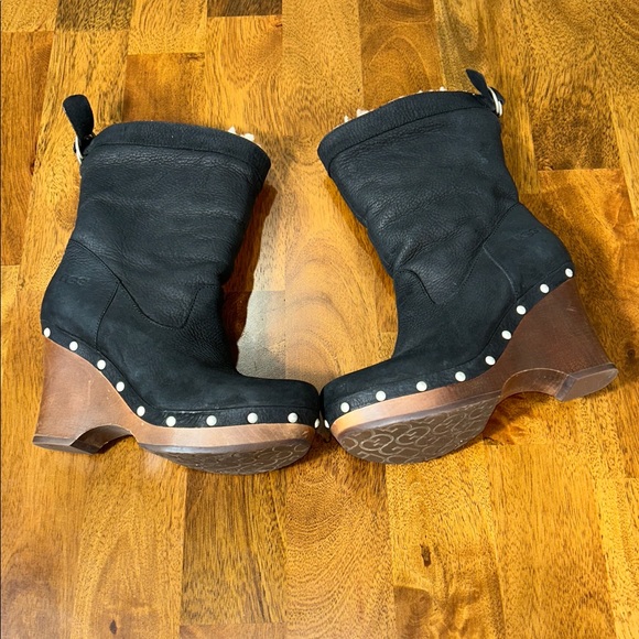 UGG carnegie wedge boot size 7  Black and Brown Mules with Rugged Sole - Picture 14 of 16